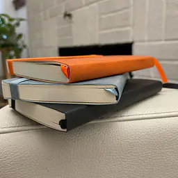 The Bible Study Companion: One-Year Reading Plan Journal with Study Questions and Prayer Log - Master